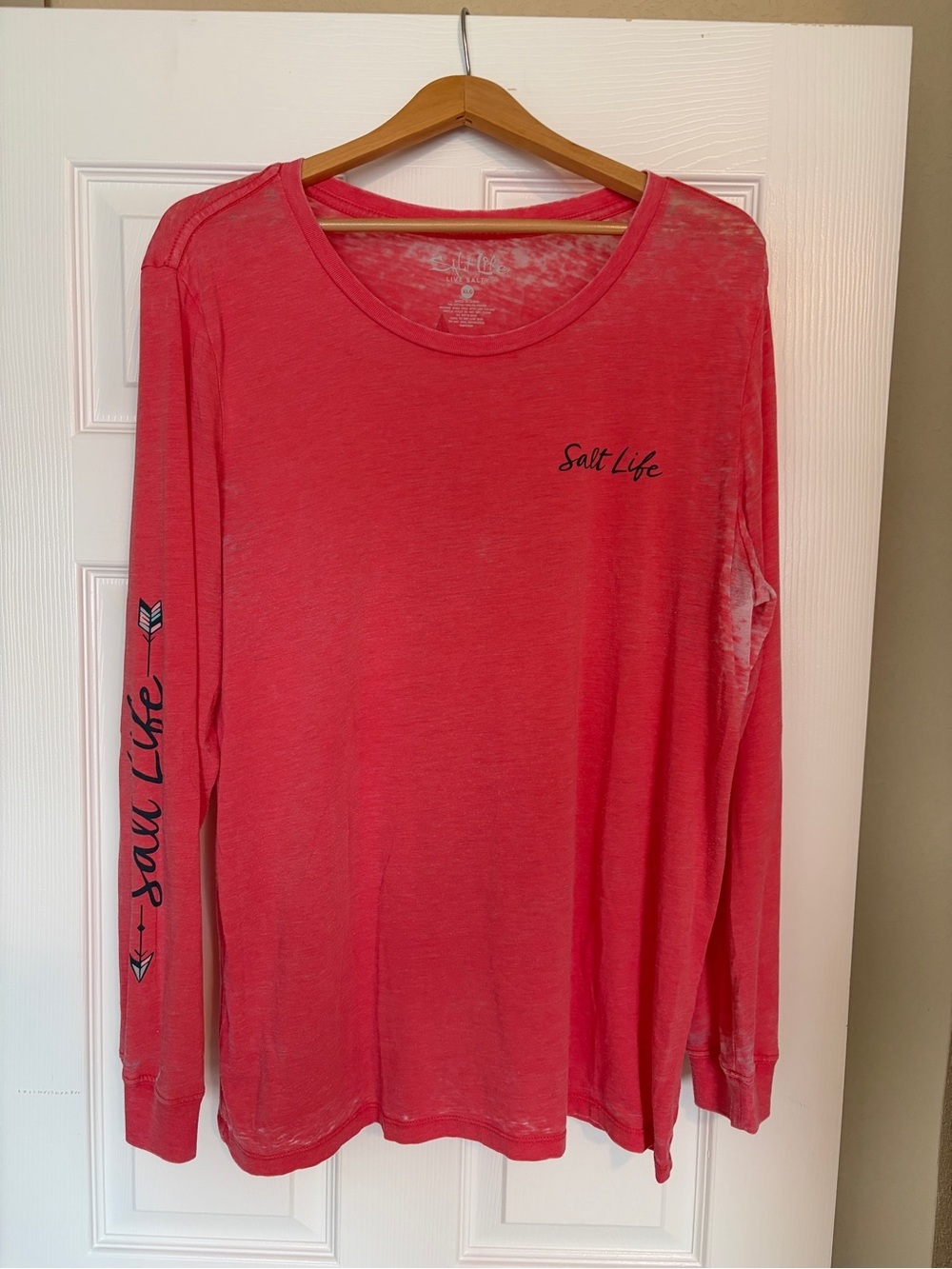 Salt Life L/S T-Shirt Tee Women’s Size XL Salty Coastal Laid Back Beach Sand W11